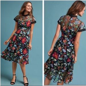 vone lace midi dress